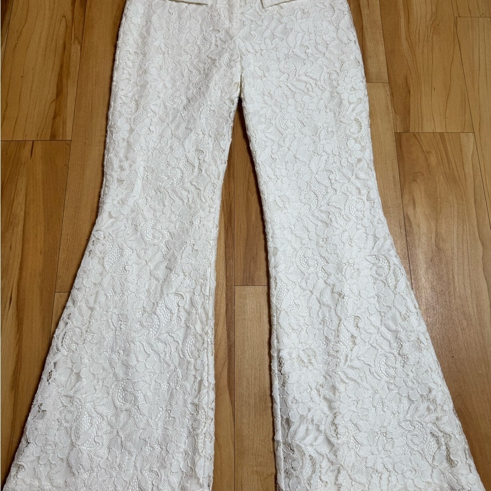 Alexis Ivory Lace Two-Piece Pant Suit – Size M - Picture 16 of 16